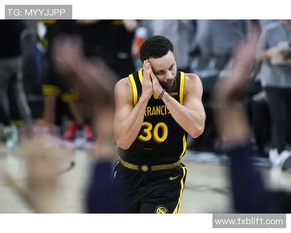 库里杀神模式再现统治全场 库明加全面进化展现球队未来希望 库里杀神模式再现统治全场 库明加全面进化展现球队未来希望