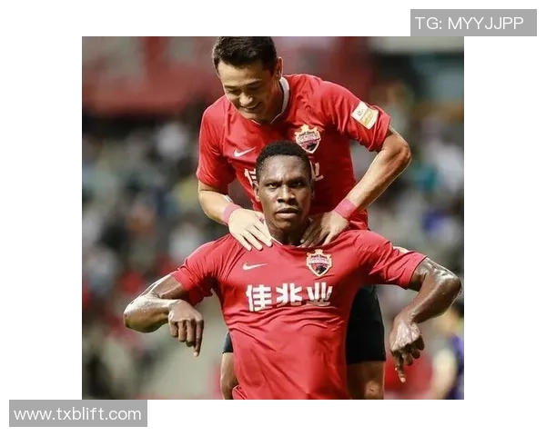 铃木彩艳神勇七扑救压哨拒点球十人帕尔马顽强拿下关键一分